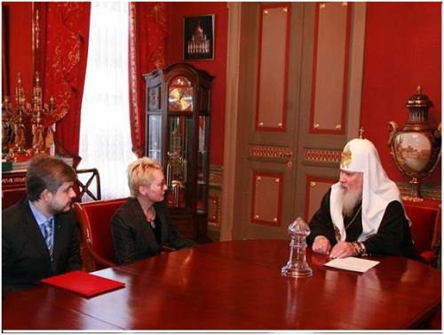 с-Его-Святейшеством-Патриархом-Московским-всея-Руси-Алексием-II